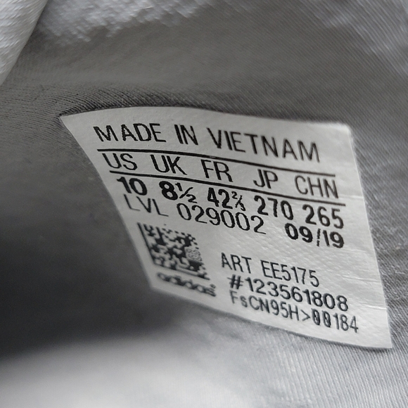 Adidas NMD R1 Women's Size 10 Running Athletic Sneaker Gray EE5175 Pre-owned - Picture 4 of 10